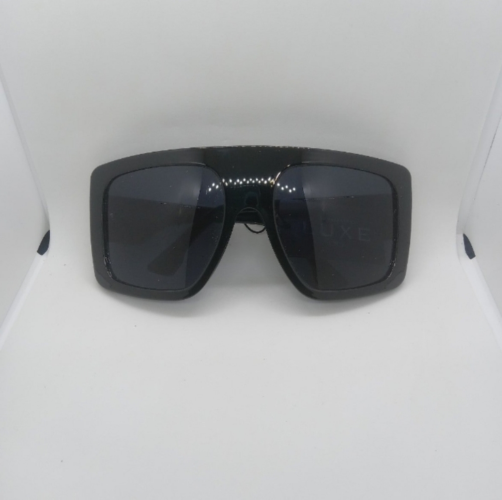 Women's Oversized Square Black Sunglasses